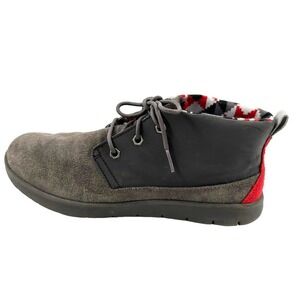 Ugg Boys Canoe Reflective Chukka Boots Leather Suede grey+ red Size 6